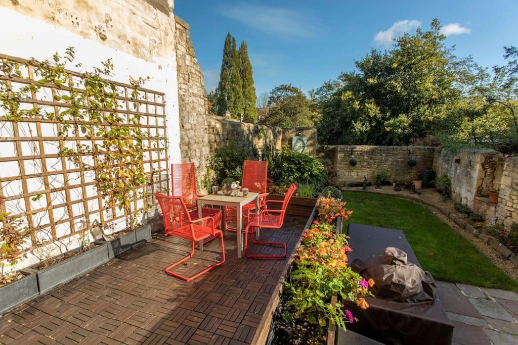 Georgian House Garden Apartment Bath Exterior foto