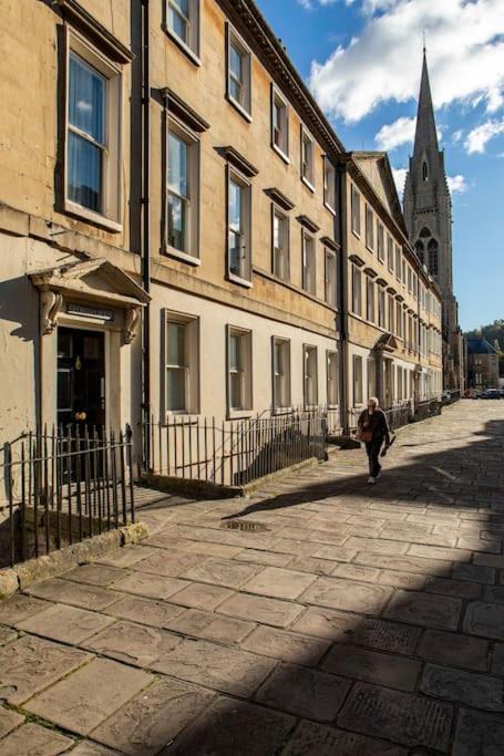 Georgian House Garden Apartment Bath Exterior foto
